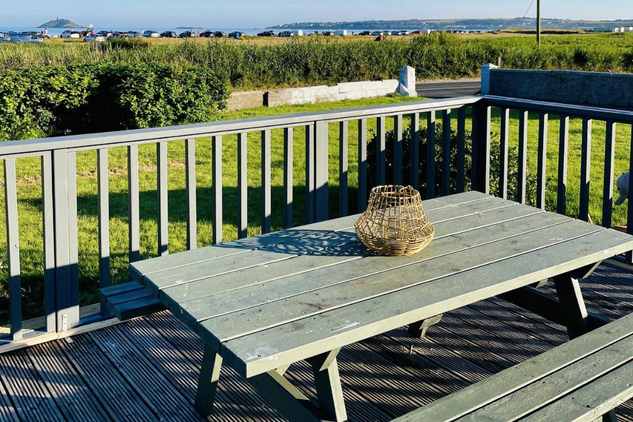 Wavecrest Holiday Cottage By Trident Holiday Homes Garryvoe Exterior photo